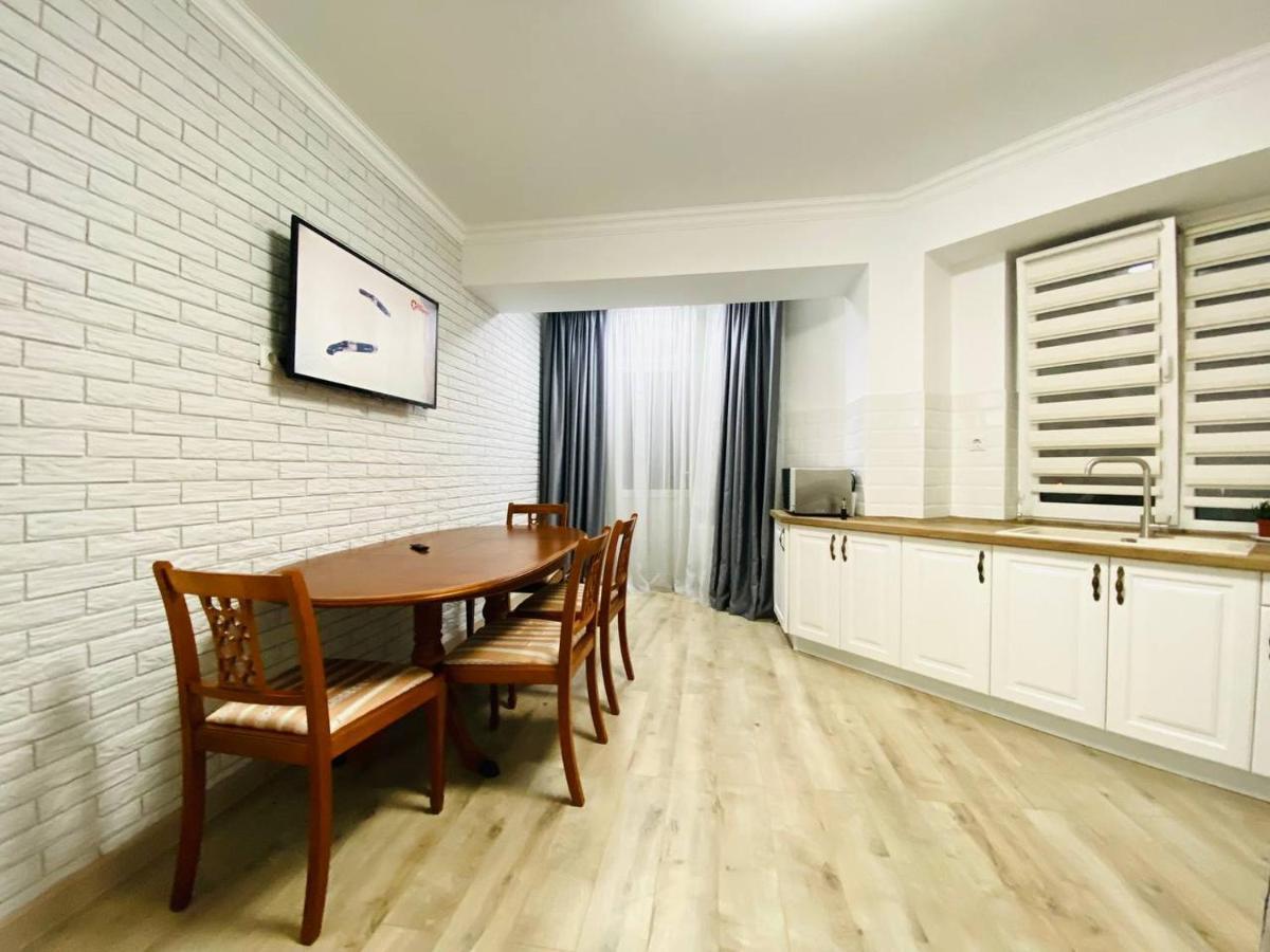 Central Eco View Apartment Chisinau Exterior foto