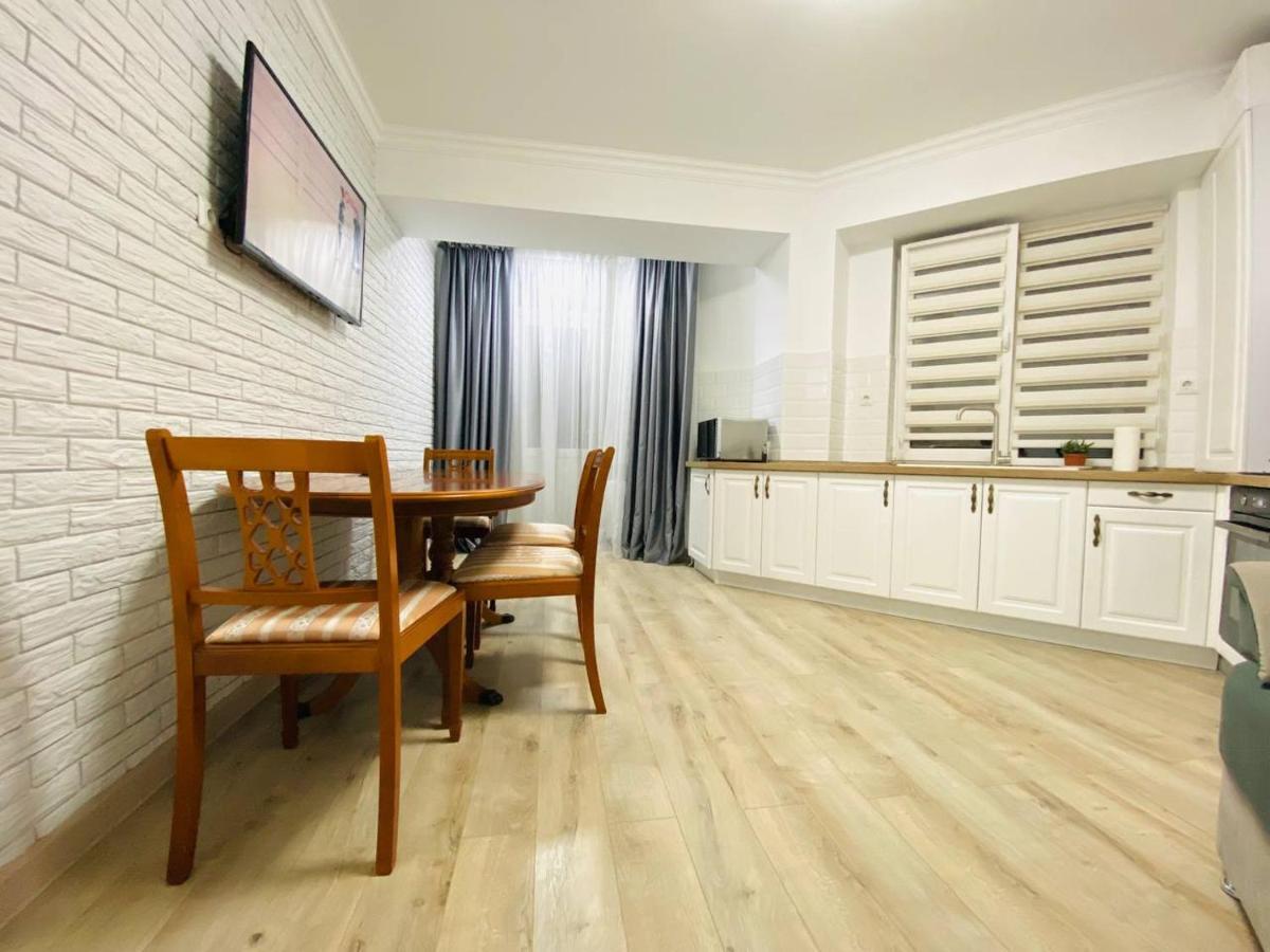 Central Eco View Apartment Chisinau Exterior foto